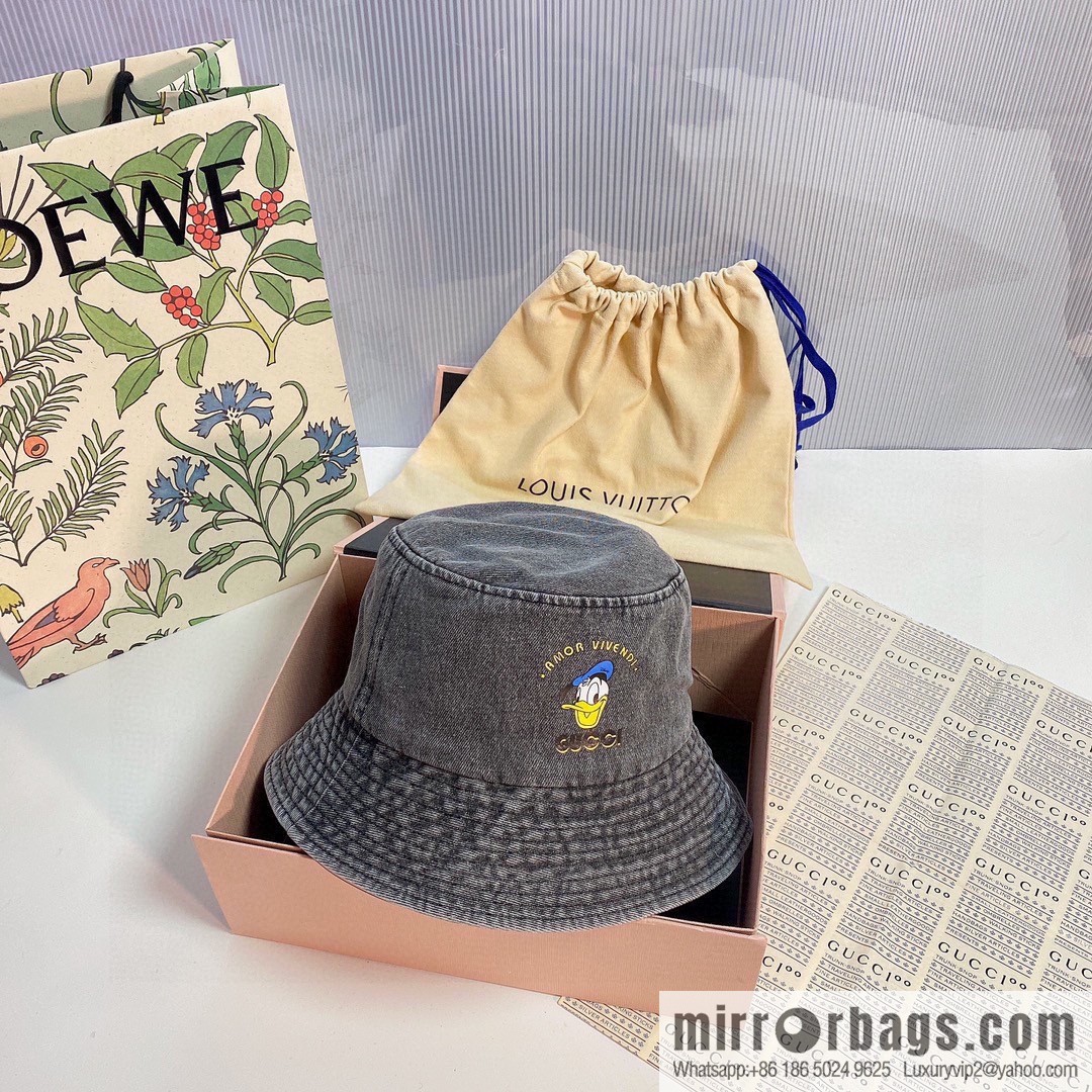 Chanel 2022 autumn and winter new wool bucket hat