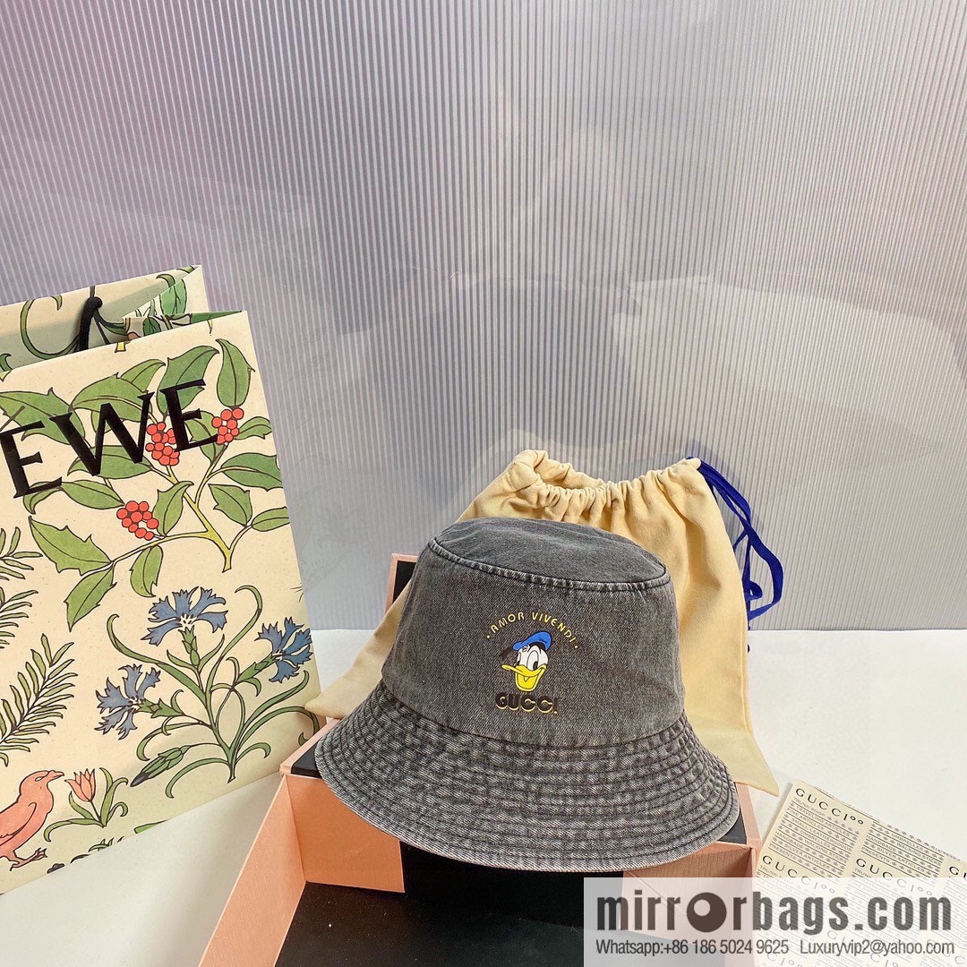 Chanel 2022 autumn and winter new wool bucket hat