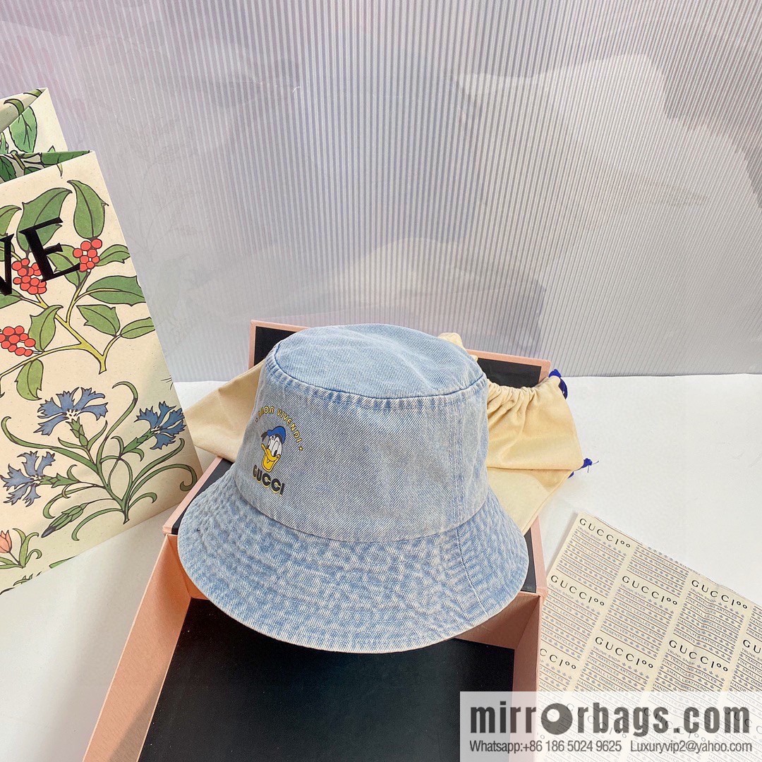 Chanel 2022 autumn and winter new wool bucket hat