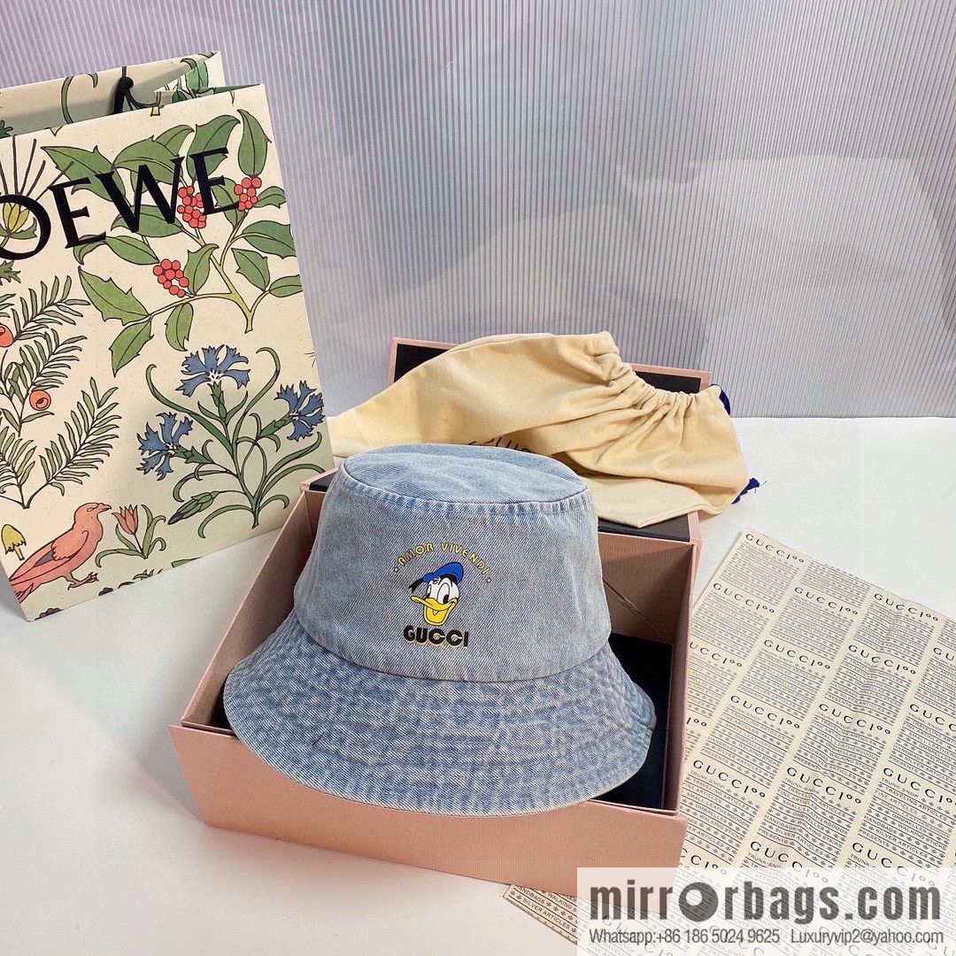 Chanel 2022 autumn and winter new wool bucket hat