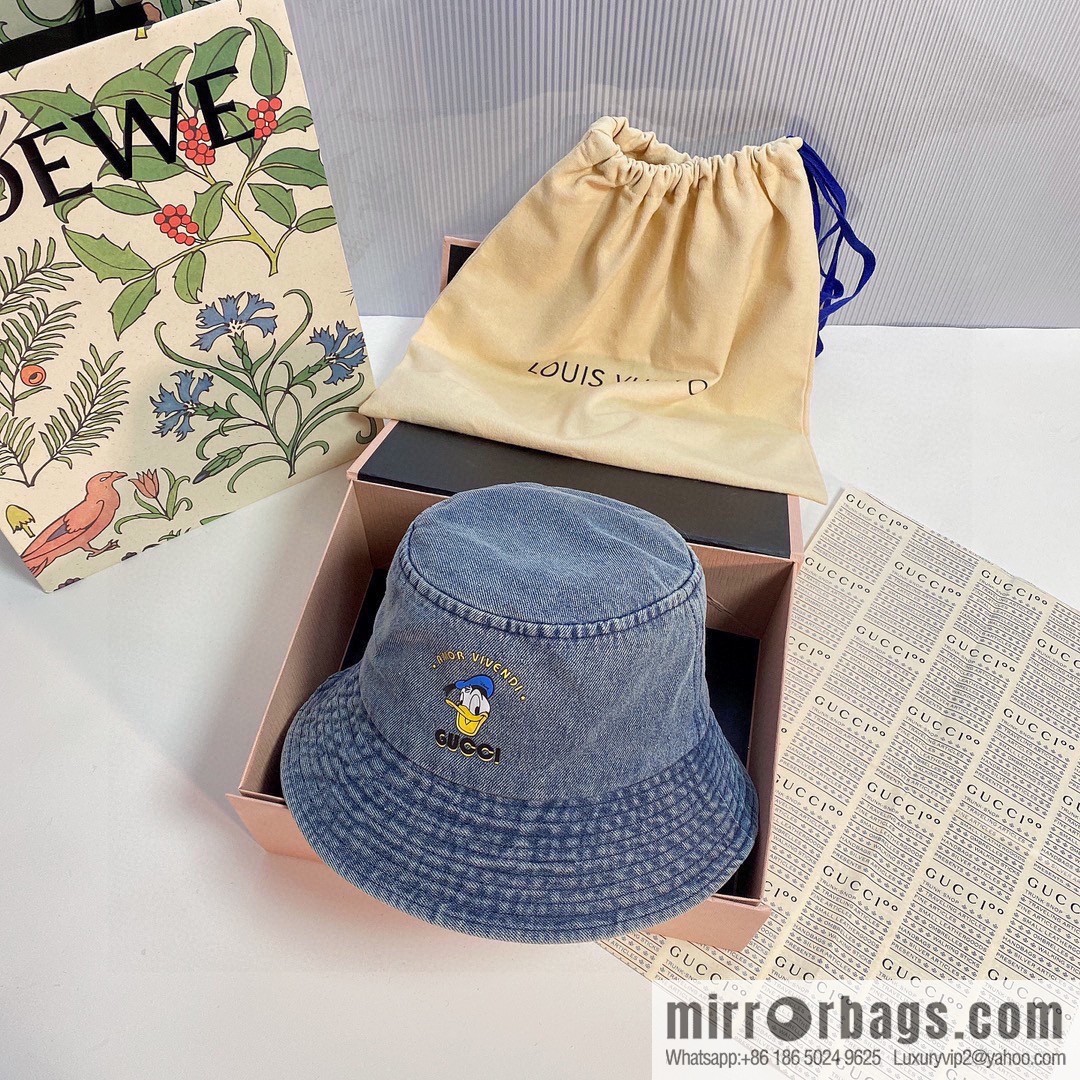 Chanel 2022 autumn and winter new wool bucket hat