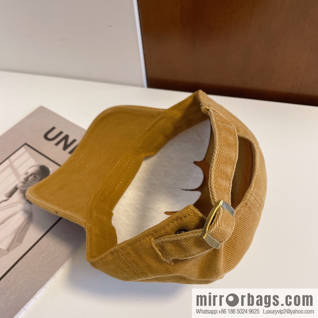 CELINE autumn and winter new baseball cap