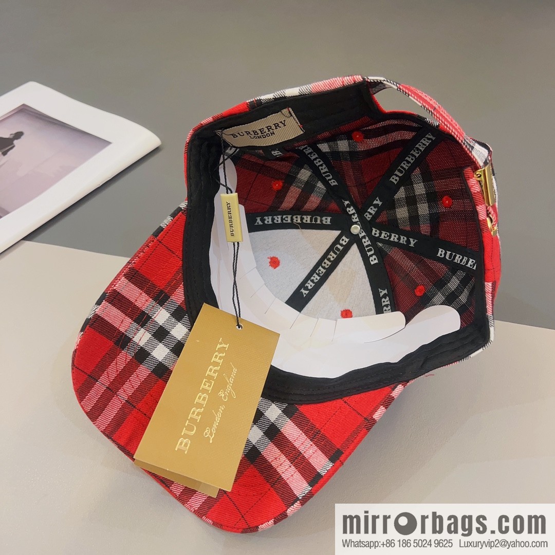 Burberry unisex checked baseball cap