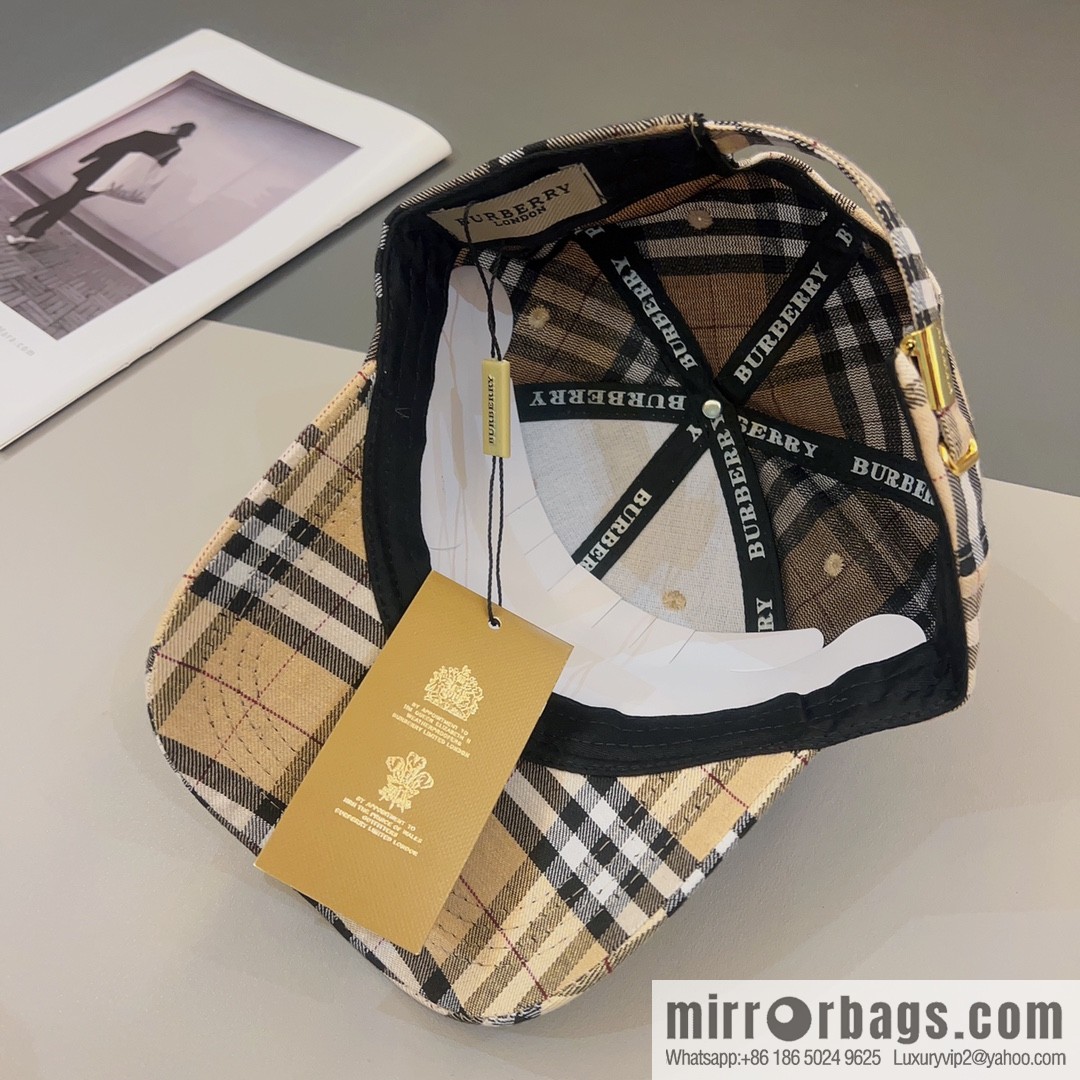 Burberry unisex checked baseball cap
