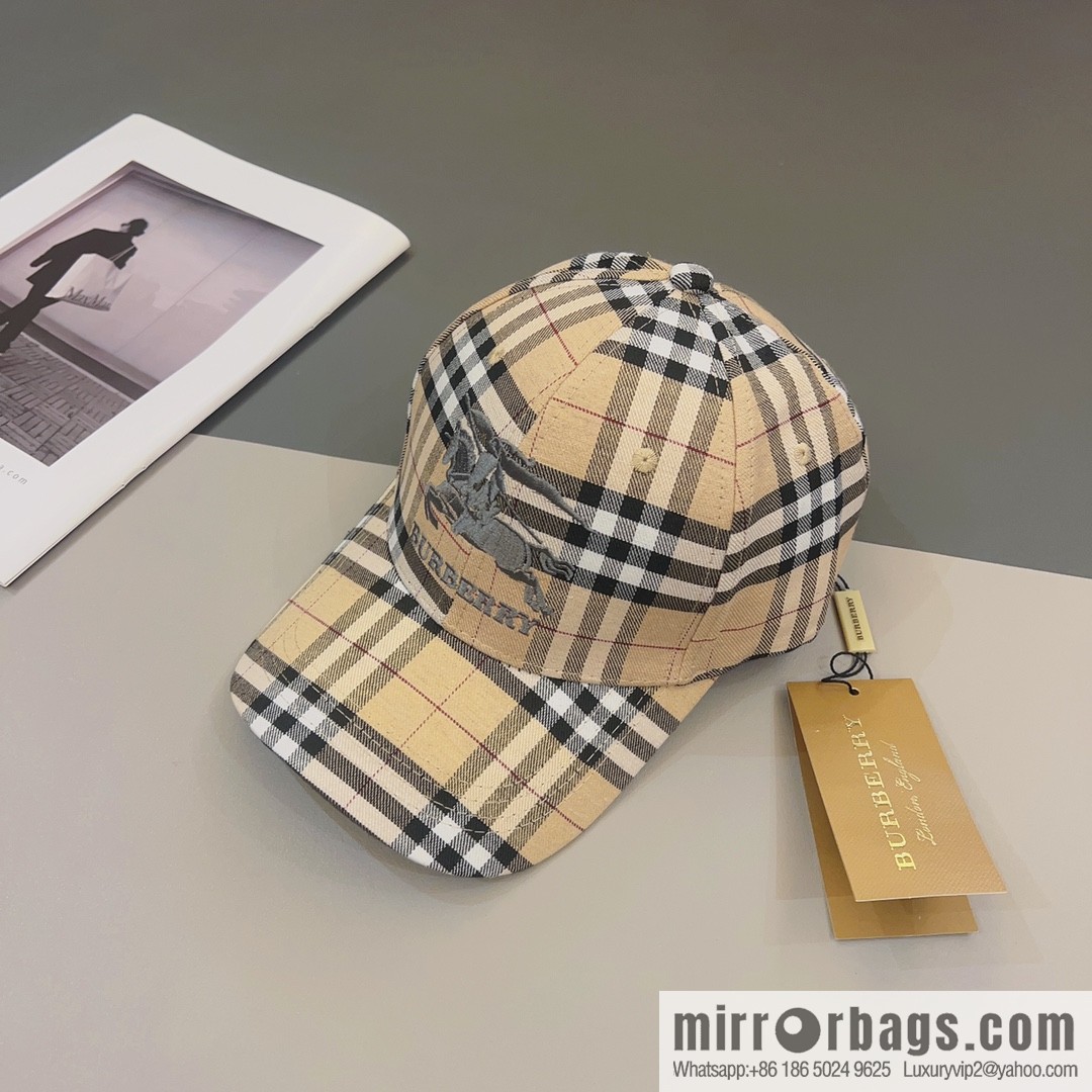 Burberry unisex checked baseball cap