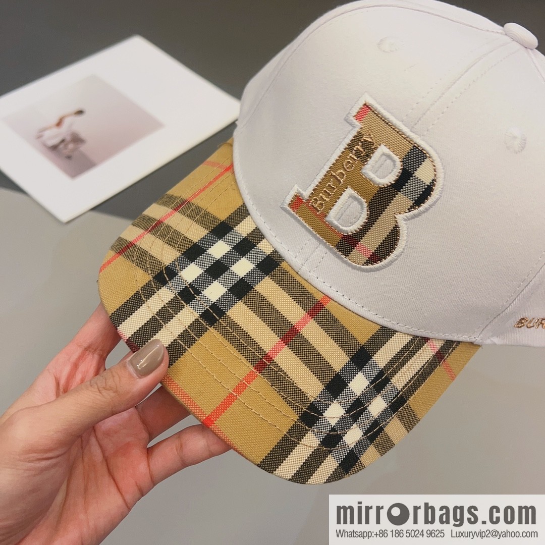 Burberry Classic Plaid Unisex Baseball Cap