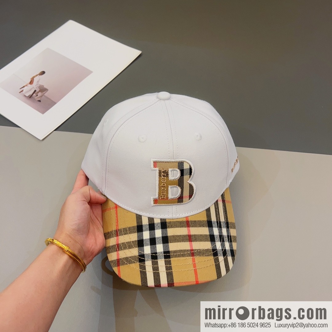 Burberry Classic Plaid Unisex Baseball Cap