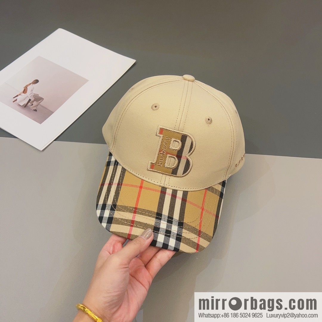 Burberry Classic Plaid Unisex Baseball Cap