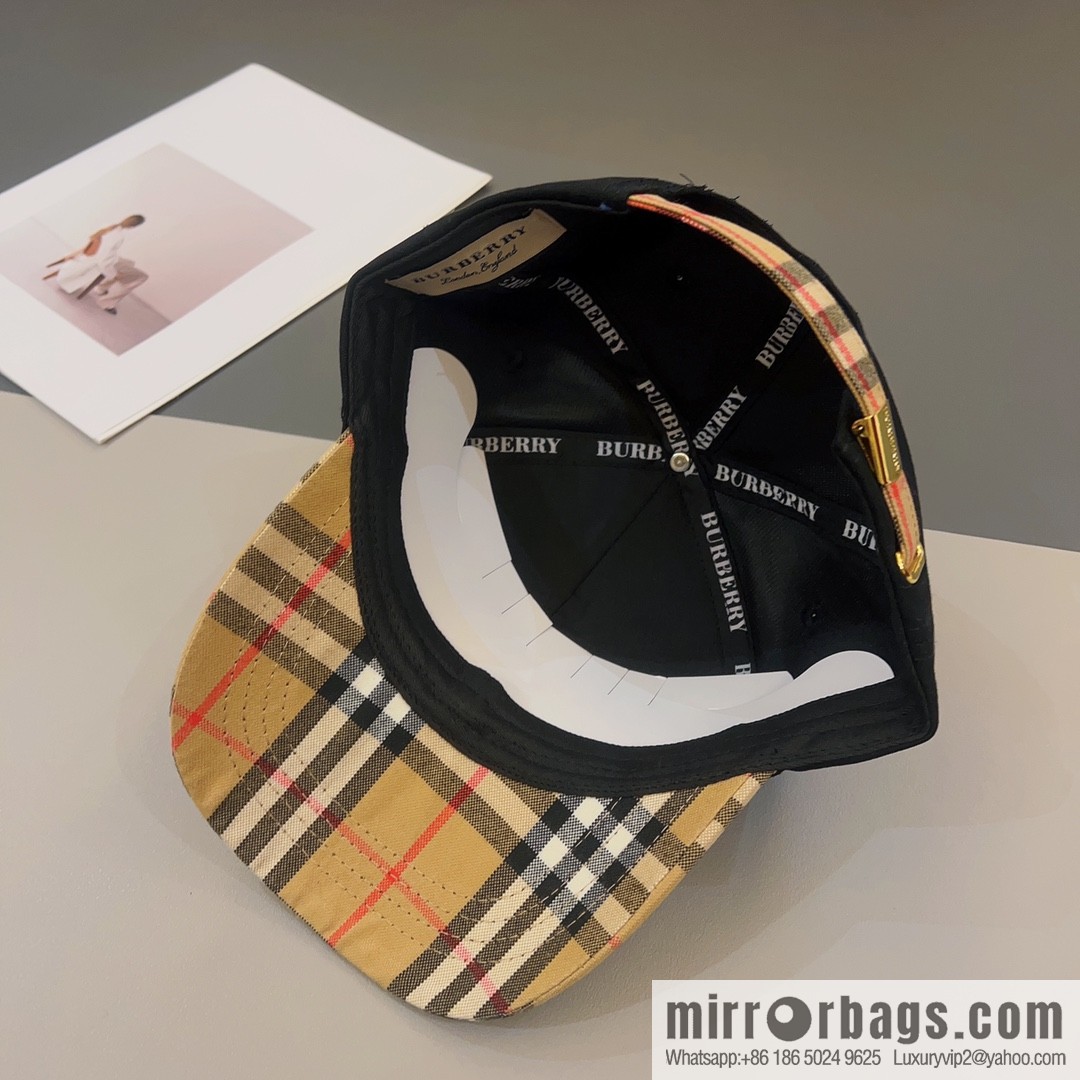 Burberry Classic Plaid Unisex Baseball Cap