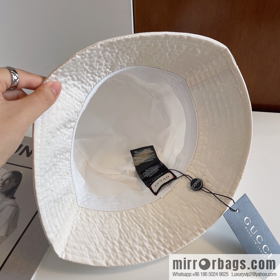 GUCCI Gucci new original bucket hat