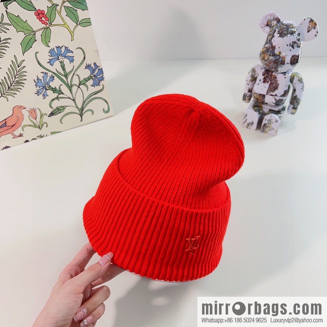 LV Louis Vuitton 2022 autumn and winter new rabbit fur men's and women's knitted wool hats