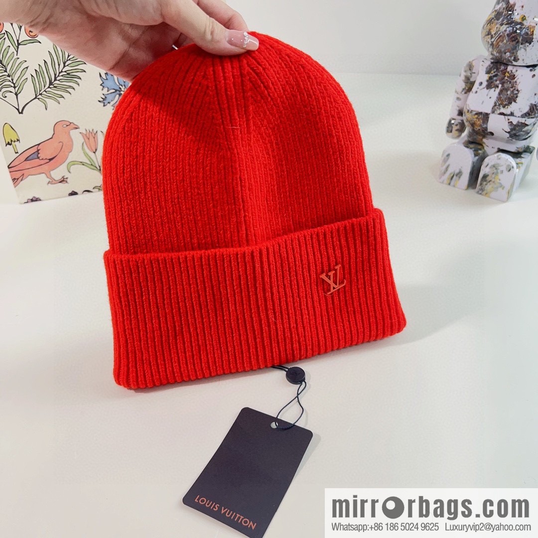 LV Louis Vuitton 2022 autumn and winter new rabbit fur men's and women's knitted wool hats