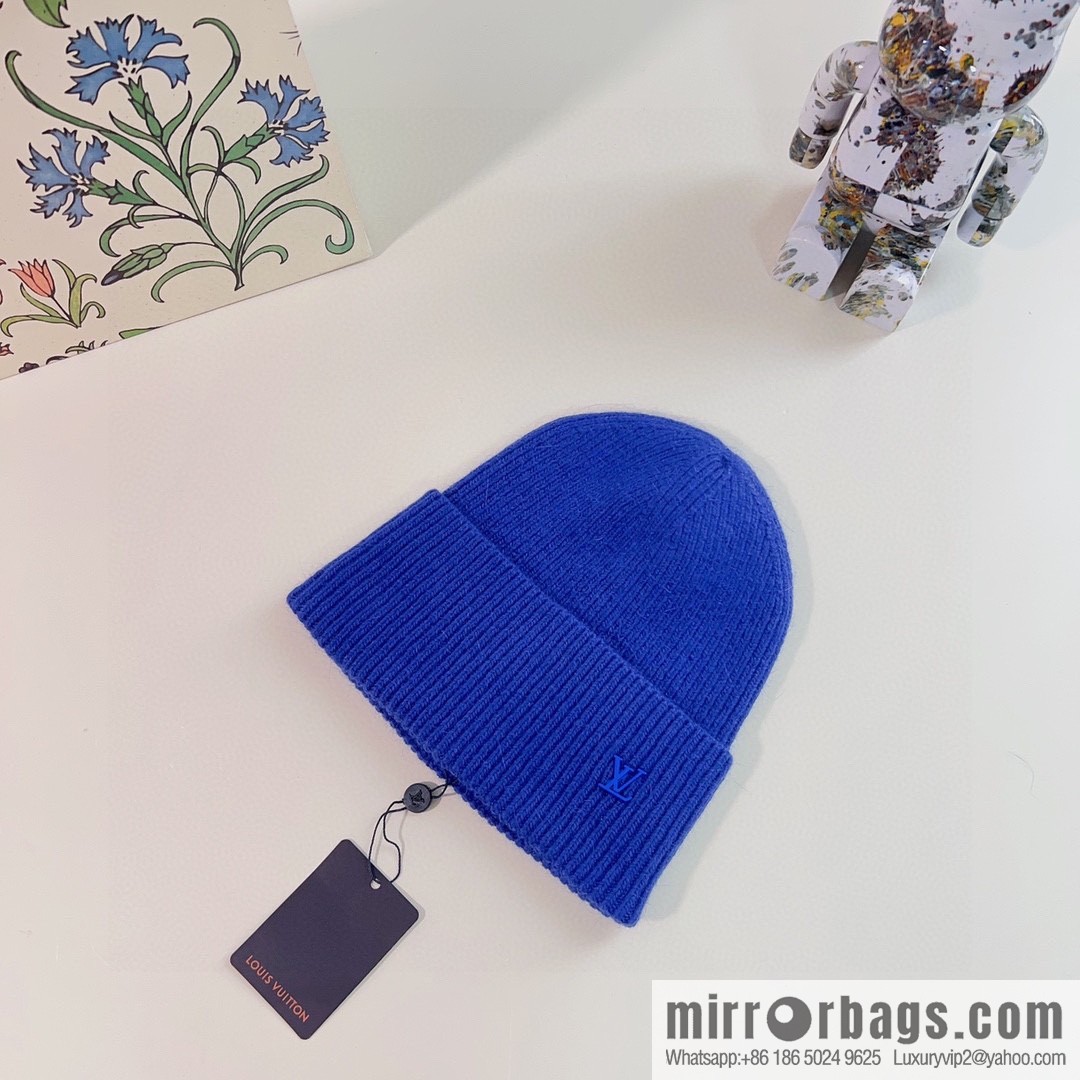 LV Louis Vuitton 2022 autumn and winter new rabbit fur men's and women's knitted wool hats