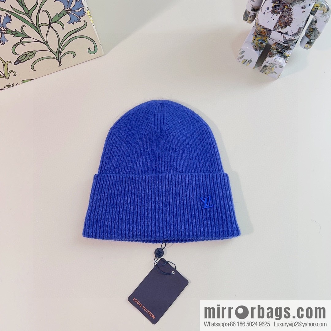 LV Louis Vuitton 2022 autumn and winter new rabbit fur men's and women's knitted wool hats