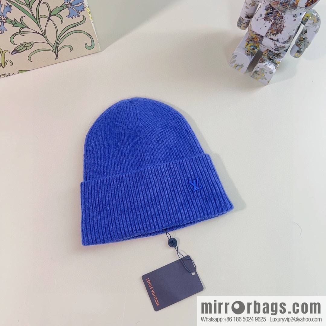 LV Louis Vuitton 2022 autumn and winter new rabbit fur men's and women's knitted wool hats