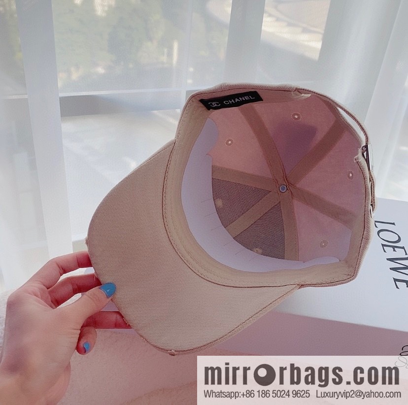 Chanel Chanel Autumn Unisex Cap
