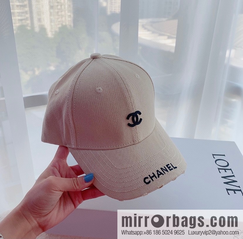 Chanel Chanel Autumn Unisex Cap