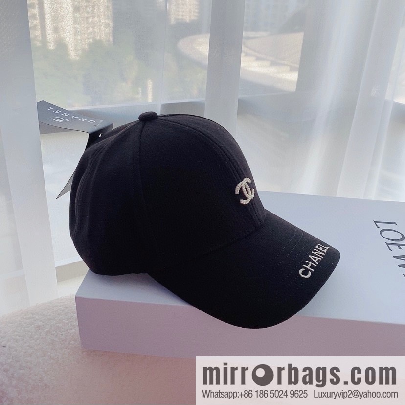 Chanel Chanel Autumn Unisex Cap