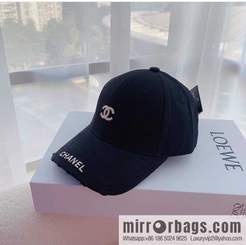 Chanel Chanel Autumn Unisex Cap