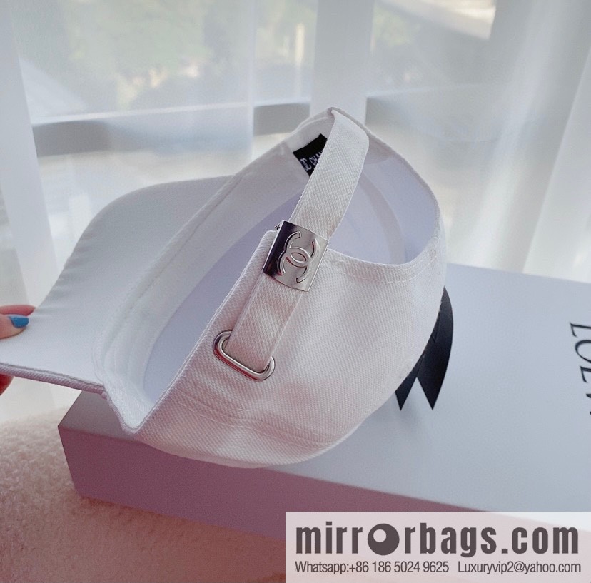 Chanel Chanel Autumn Unisex Cap