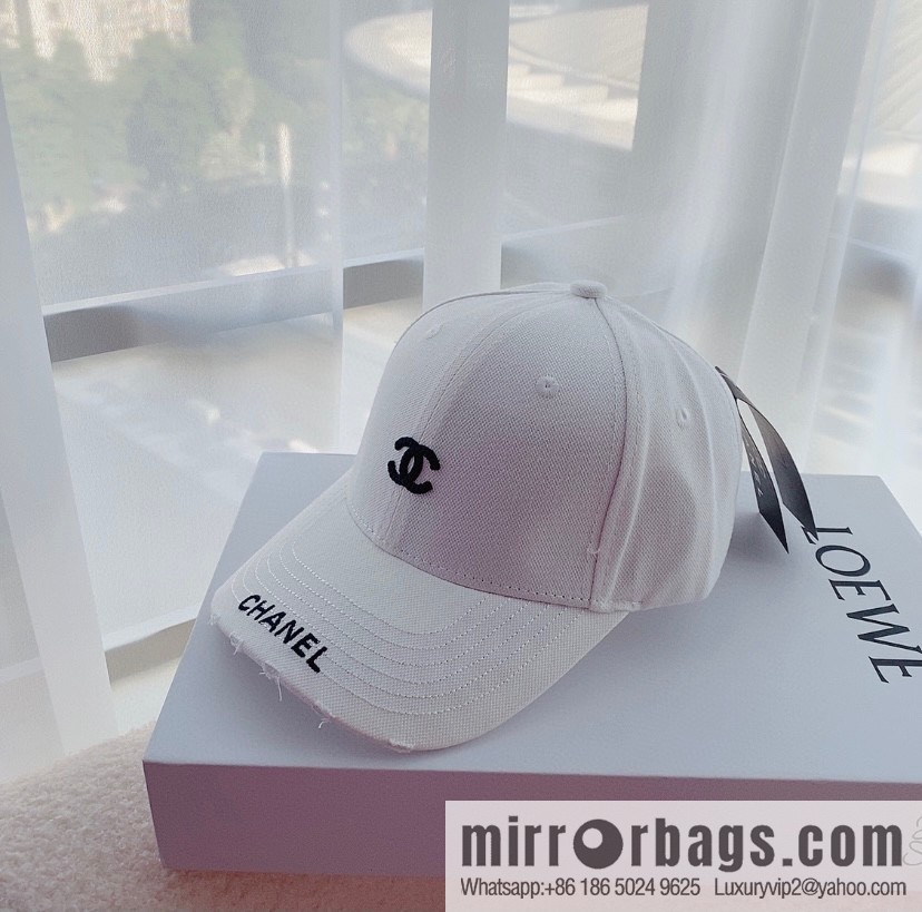 Chanel Chanel Autumn Unisex Cap