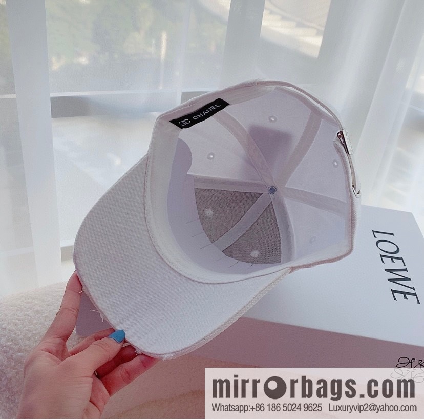Chanel Chanel Autumn Unisex Cap