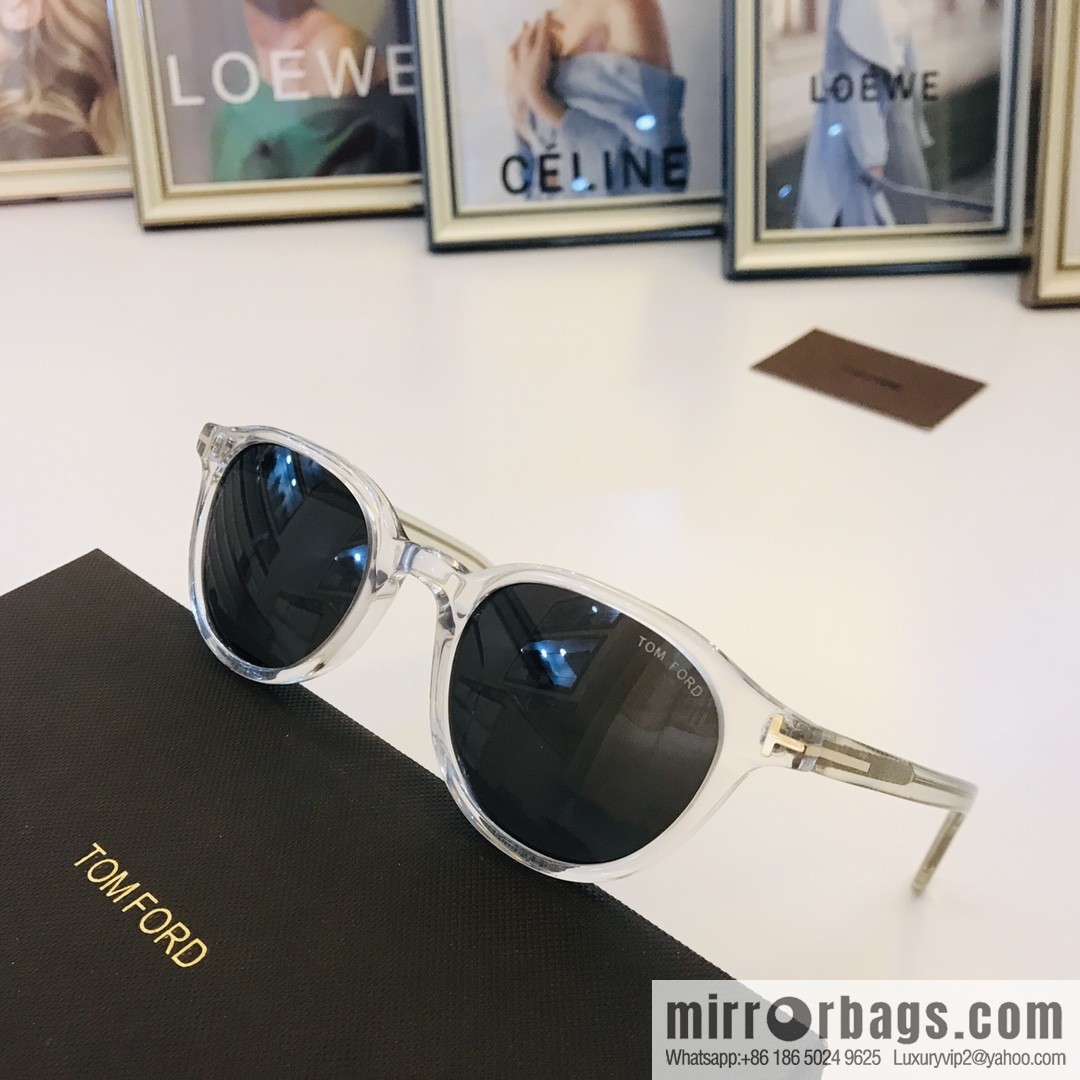TOM FORD Tom Ford Plate Frame Unisex Sunglasses