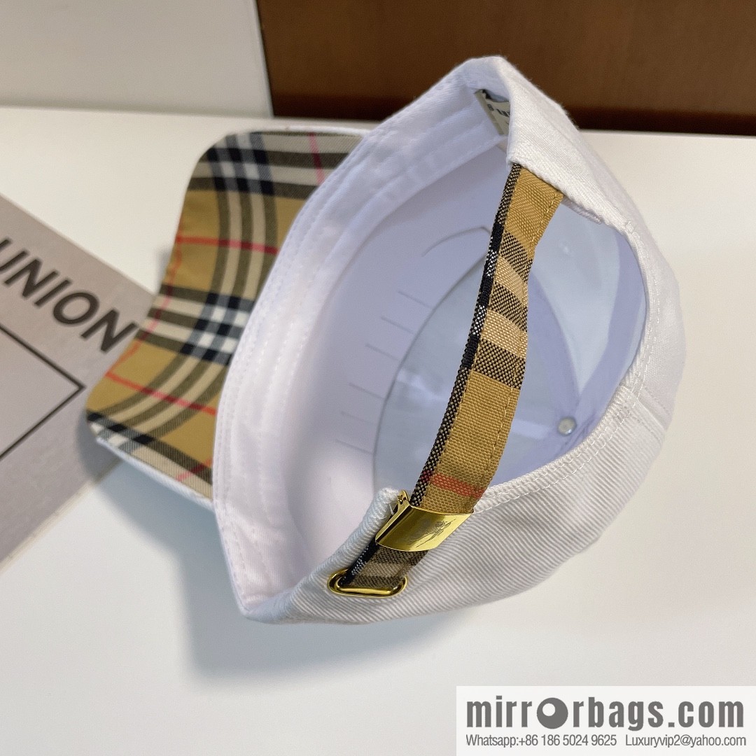 Burberry simple embroidery original baseball cap