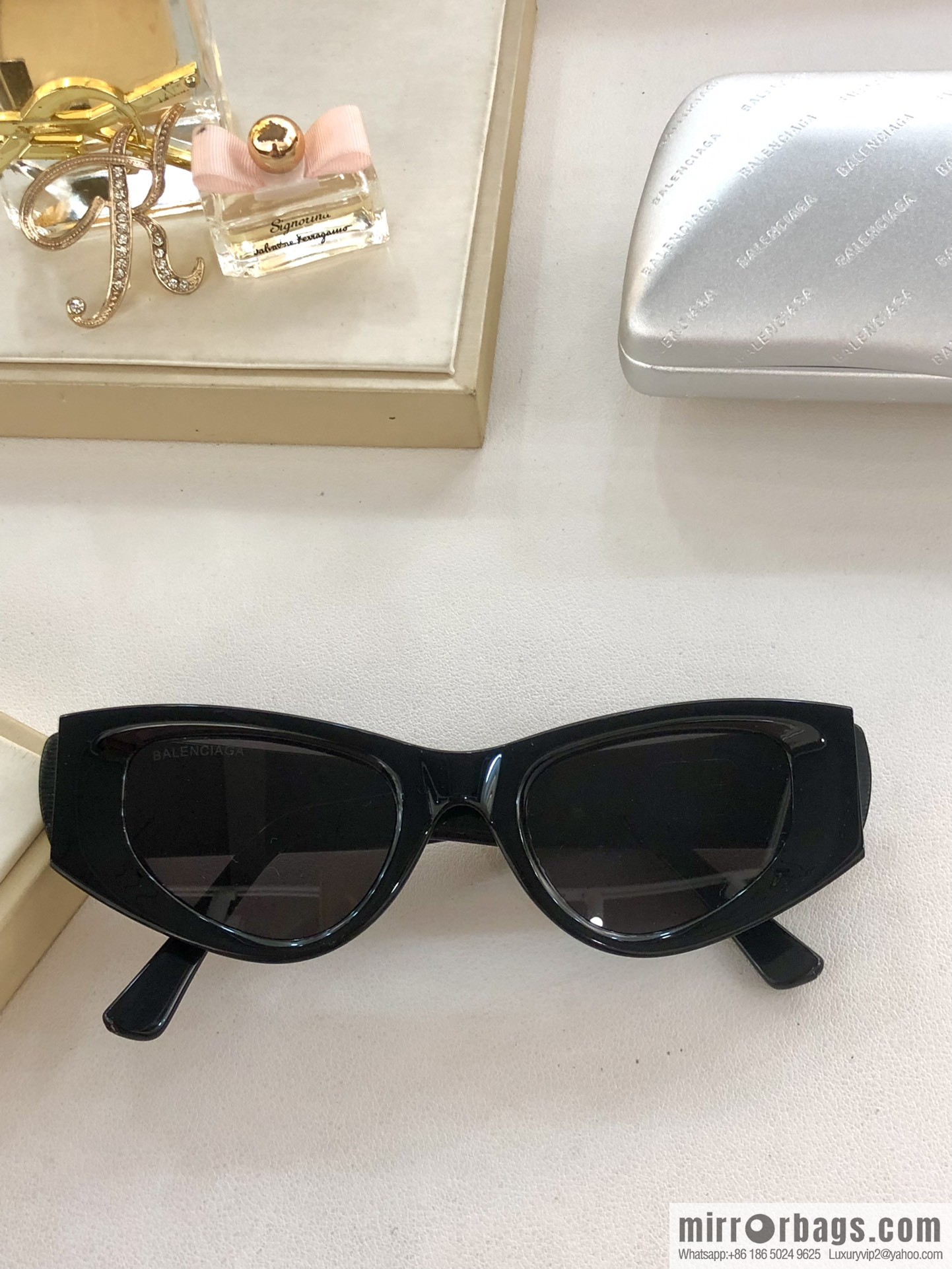 BALENCIAGA Balenciaga Classic Double B Letter Logo Women's Sunglasses