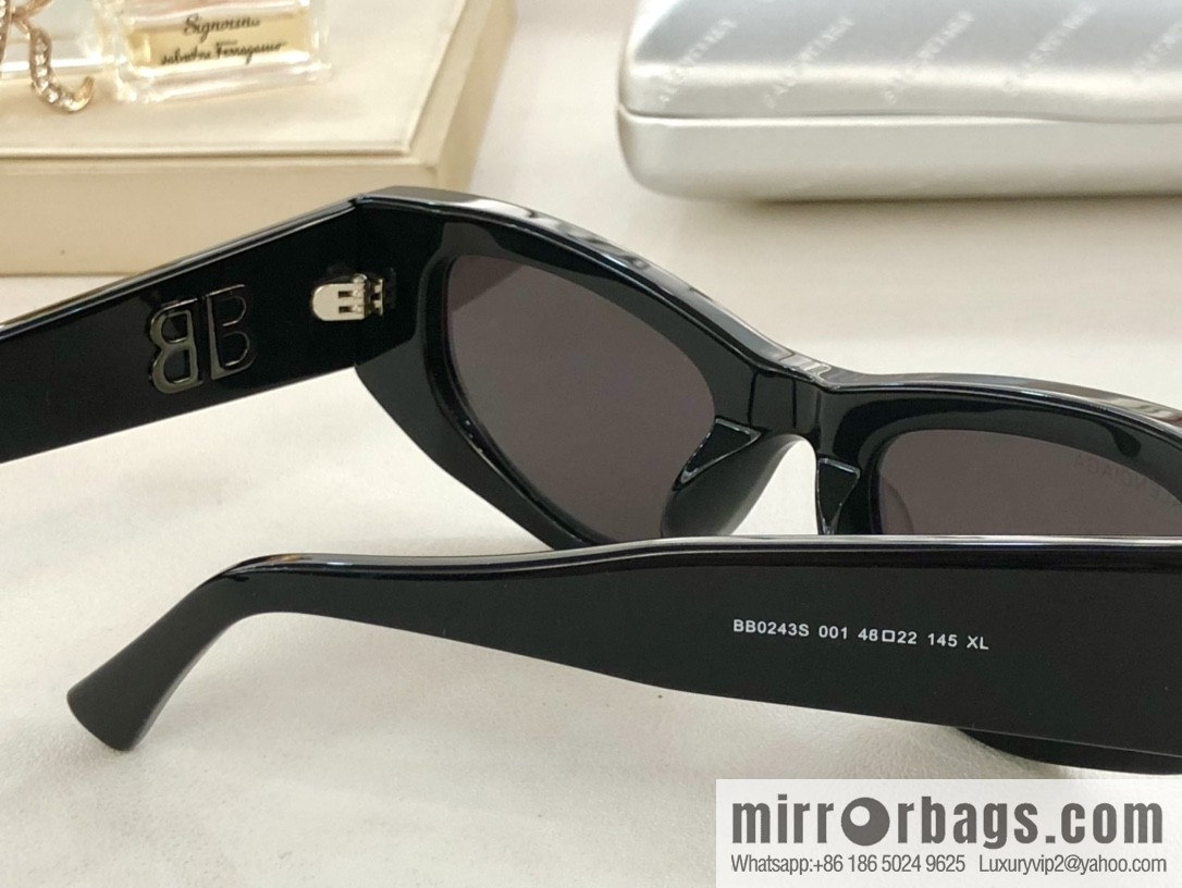 BALENCIAGA Balenciaga Classic Double B Letter Logo Women's Sunglasses