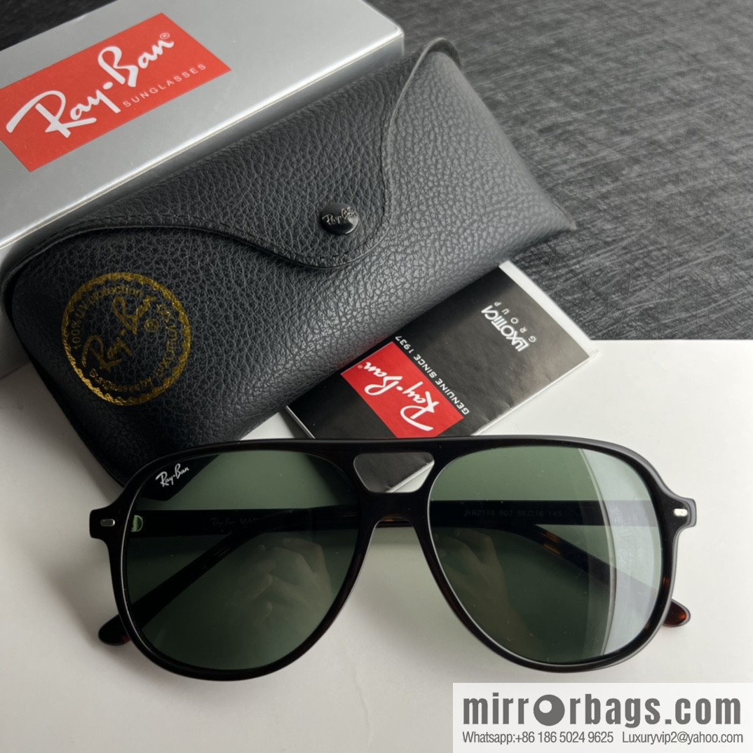 Rayban's new unisex sunglasses