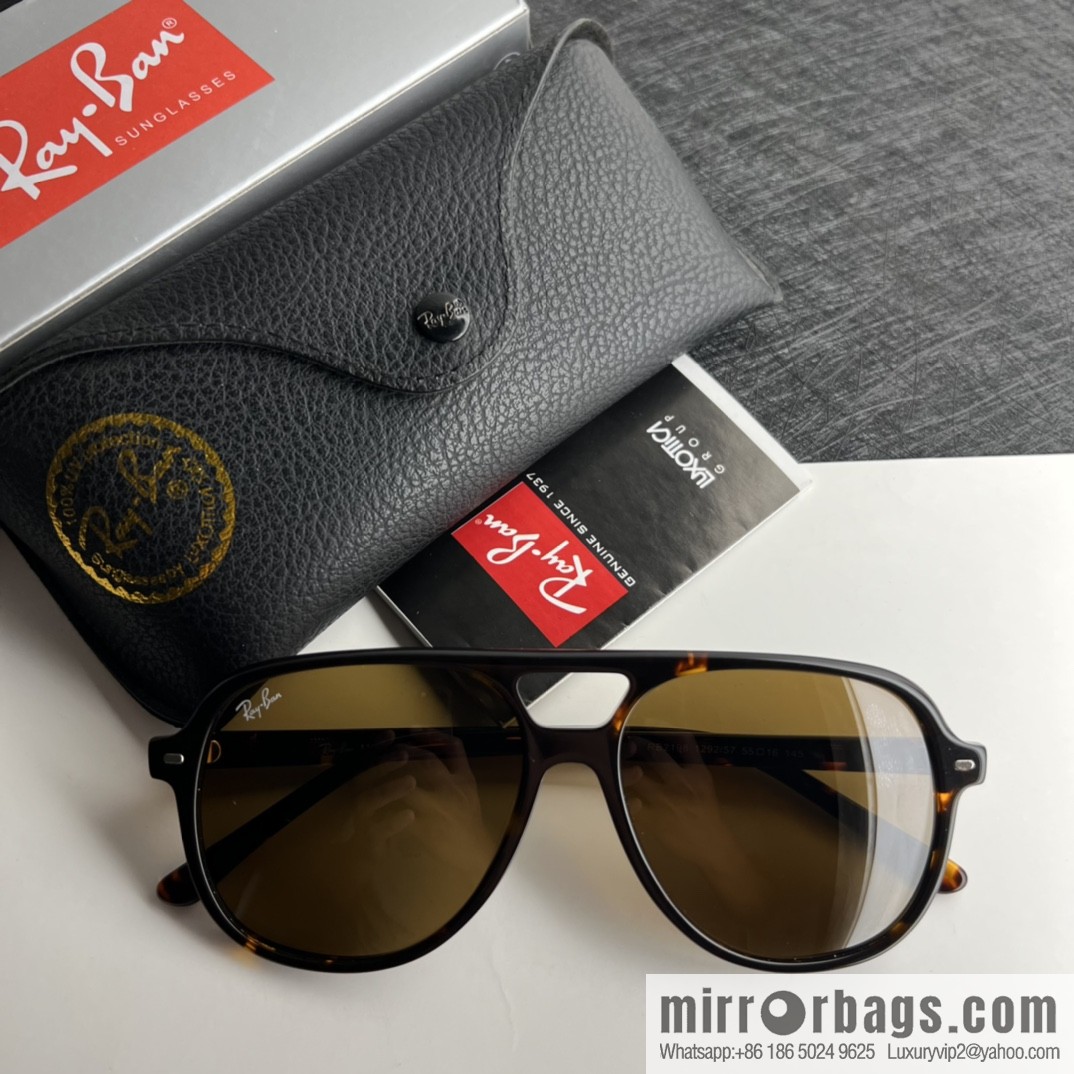 Rayban's new unisex sunglasses