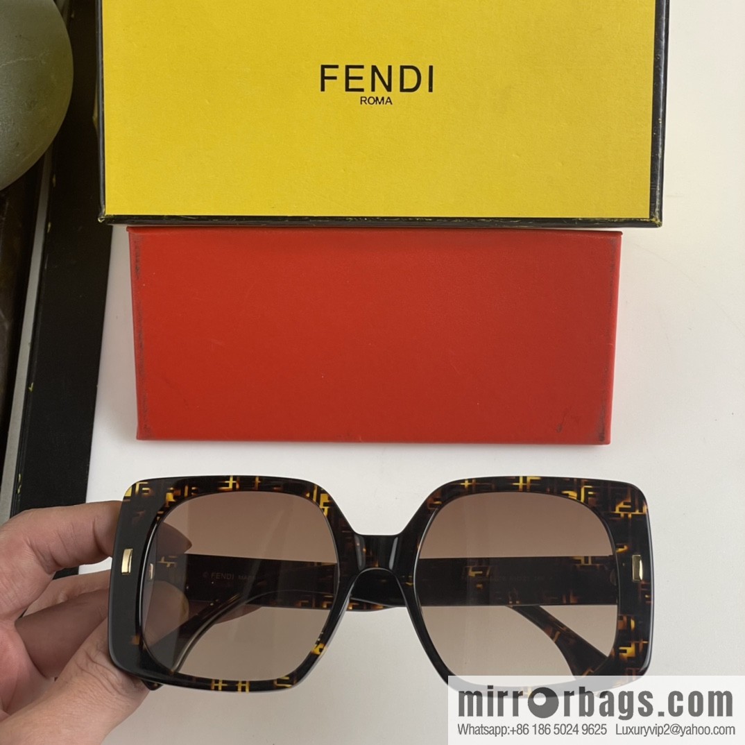 Fendi women's square sunglasses