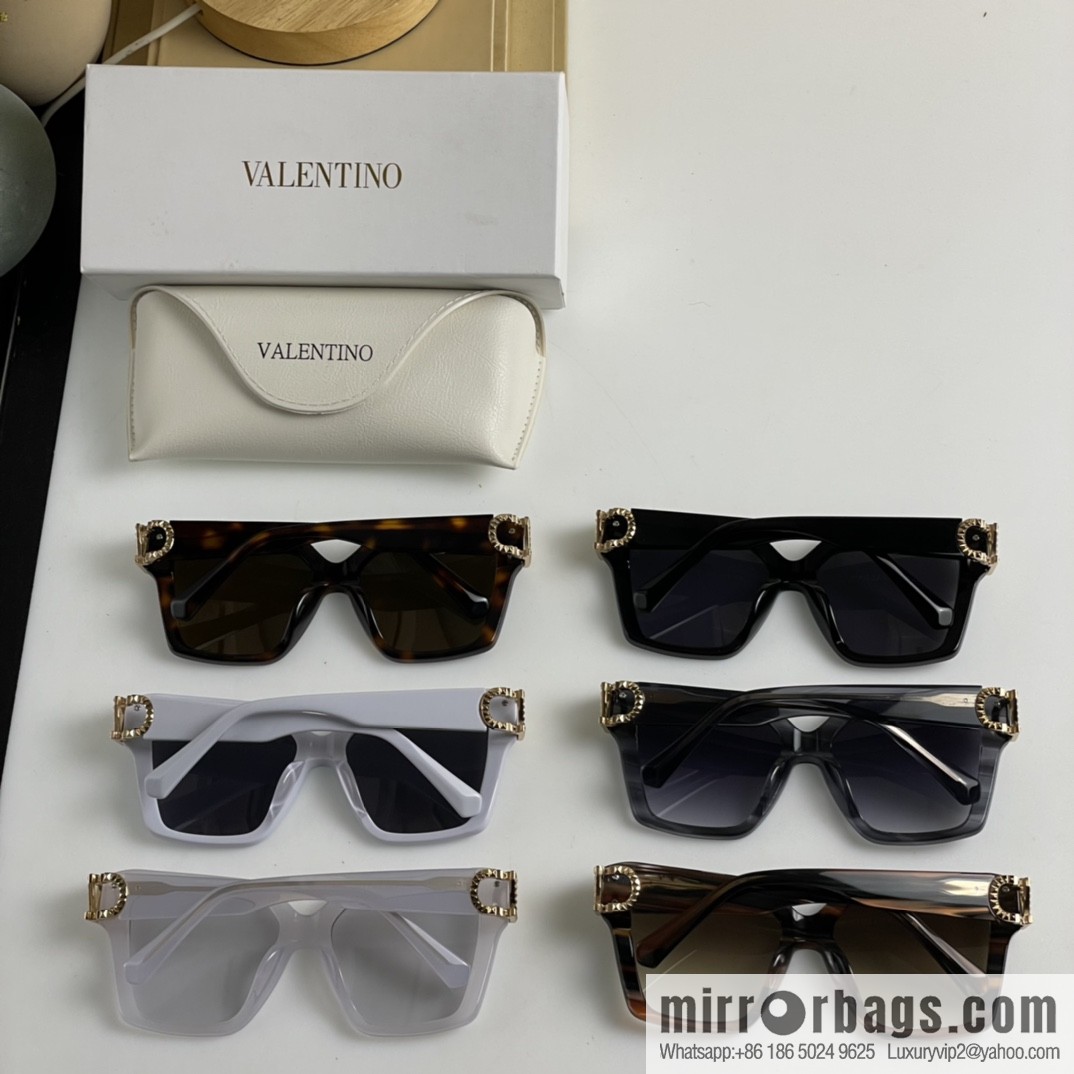 VALENTINO Valentino Large Square Women's Sunglasses