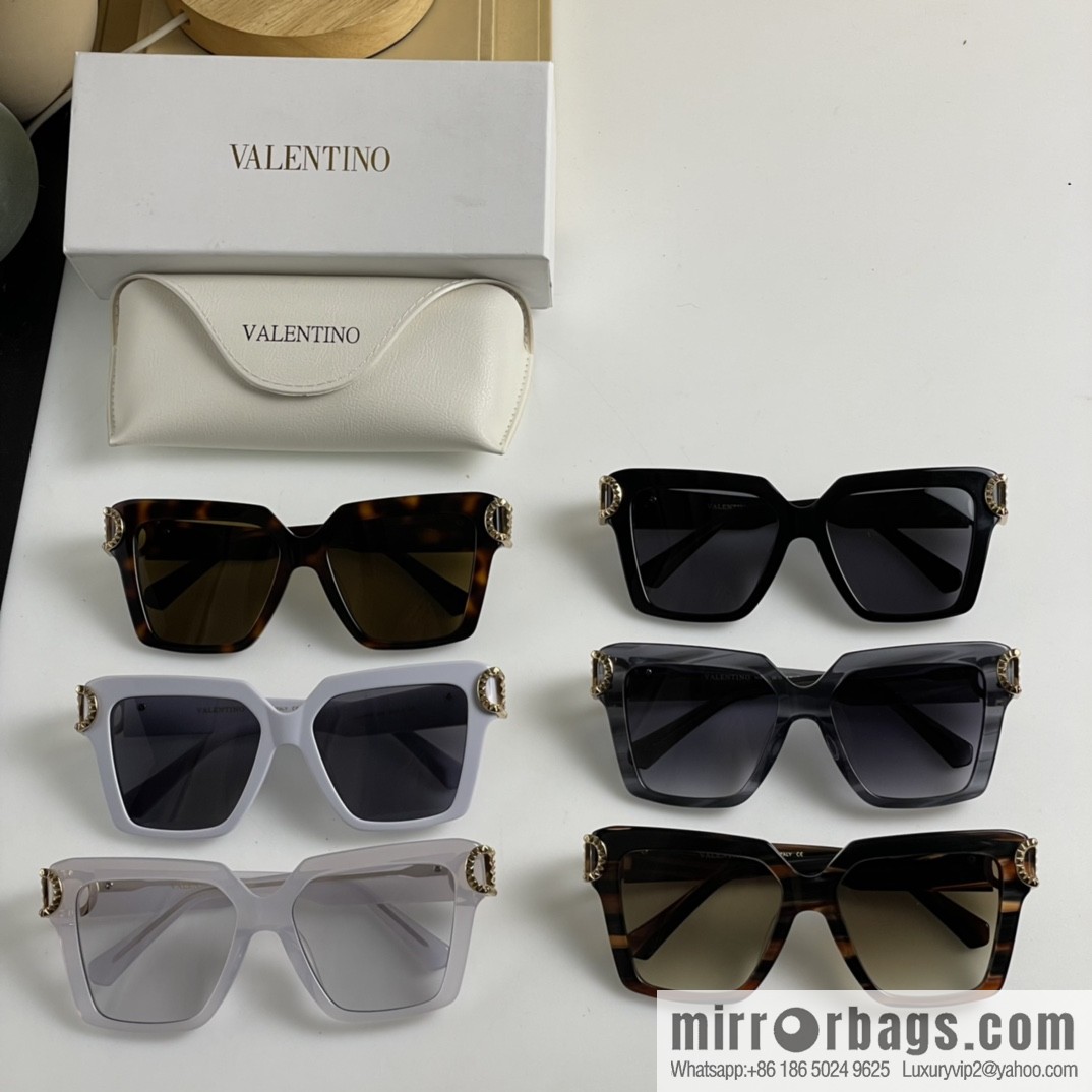 VALENTINO Valentino Large Square Women's Sunglasses
