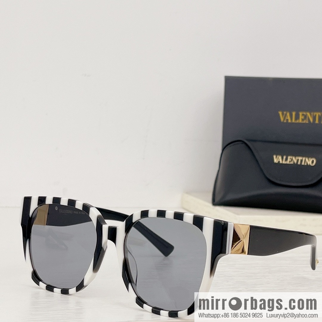 VALENTINO Valentino men's and women's same versatile fashion sunglasses