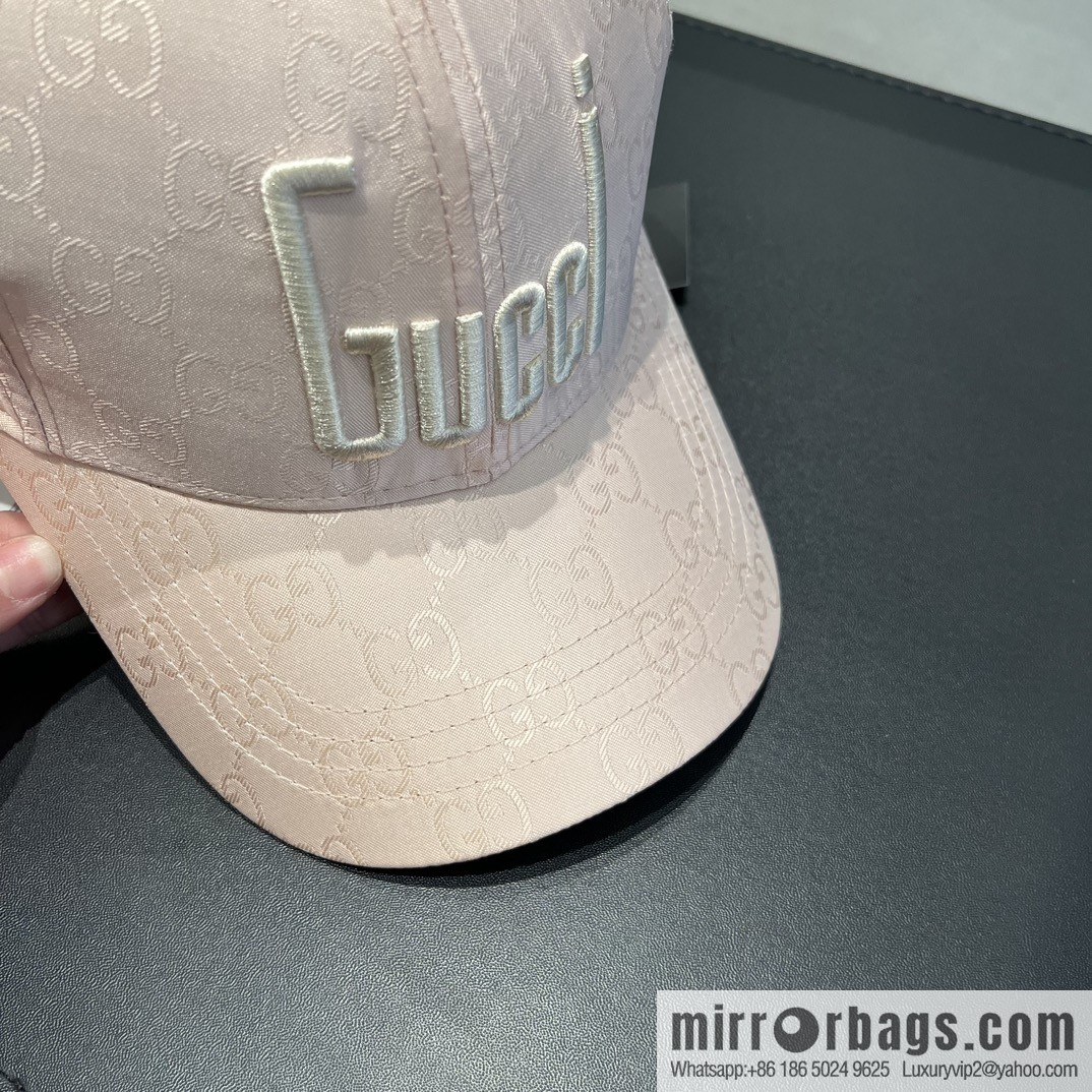 Gucci Gucci Spring/Summer 2023 New Baseball Cap