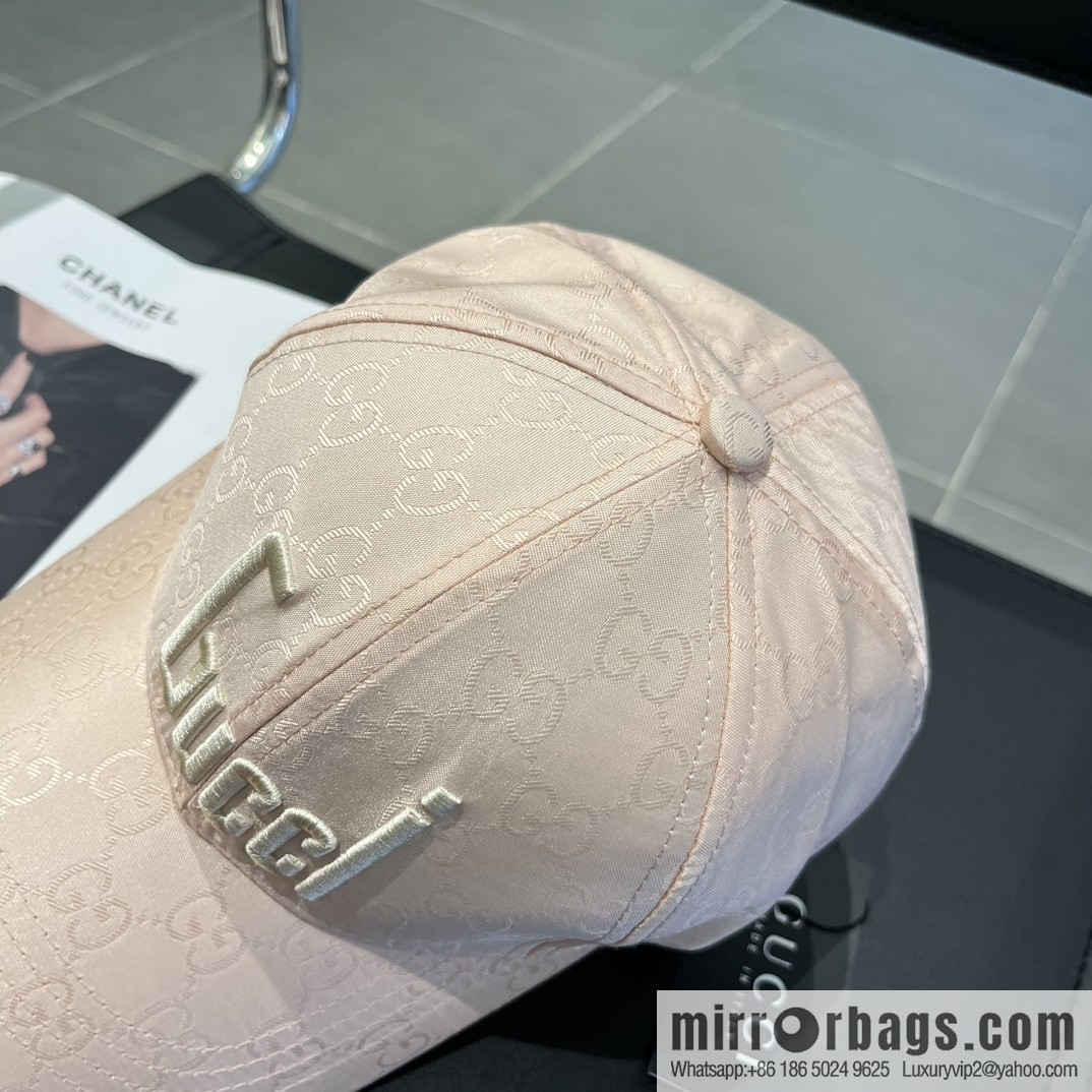 Gucci Gucci Spring/Summer 2023 New Baseball Cap