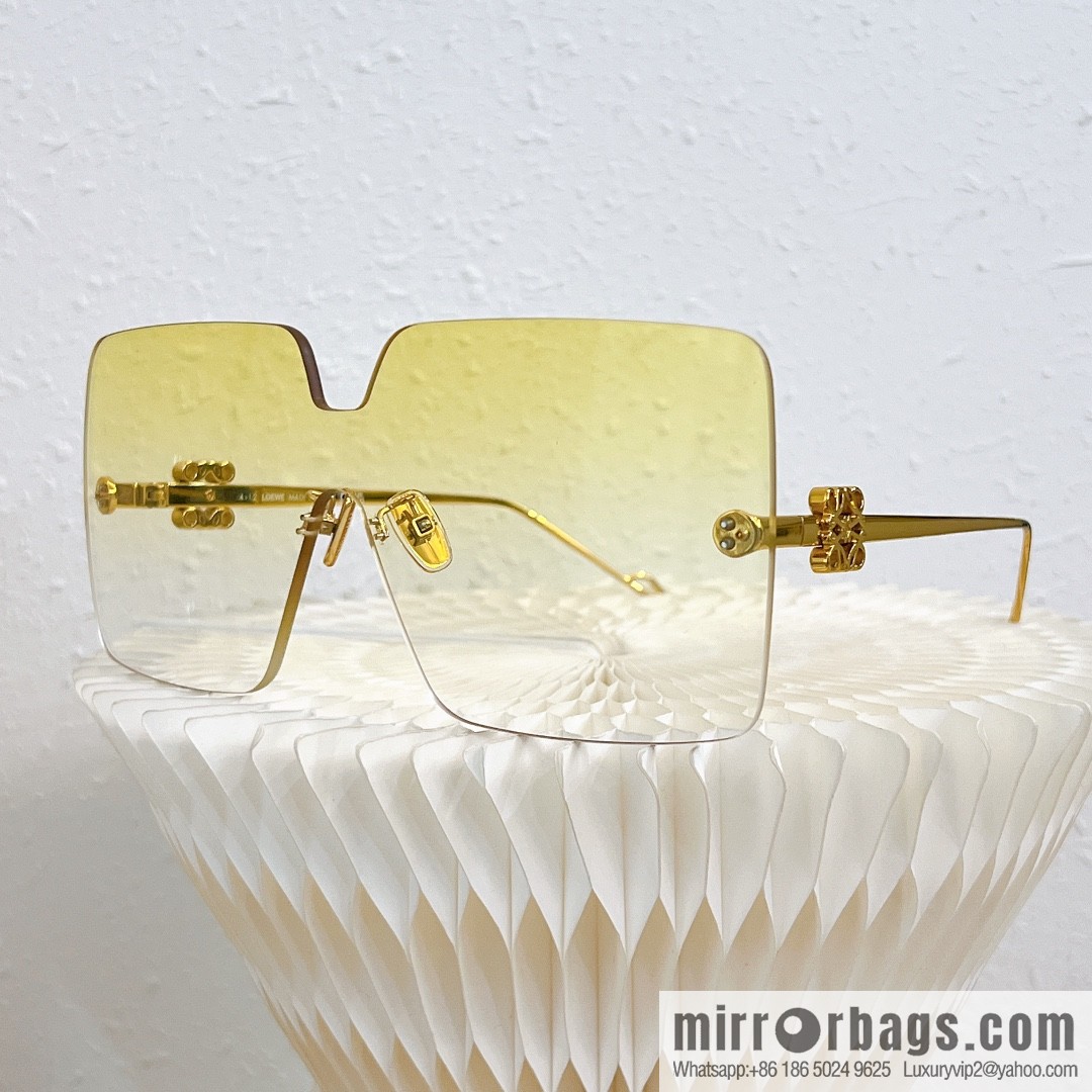 LOEWE All-in-One Lenses Unisex Sunglasses