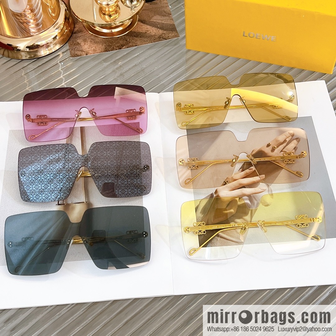 LOEWE All-in-One Lenses Unisex Sunglasses
