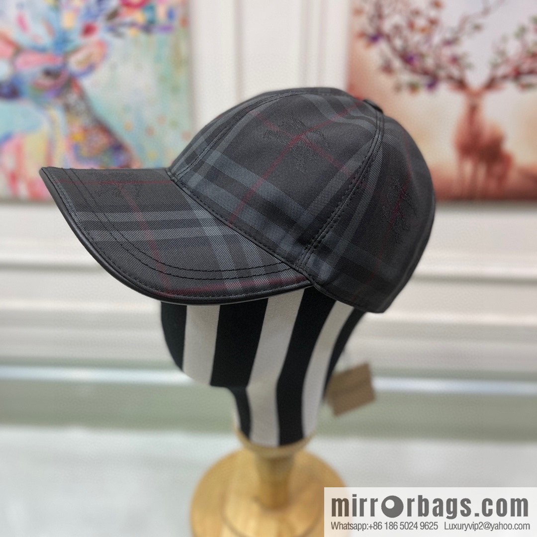 Burberry Burberry Dark Rider Unisex Baseball Cap