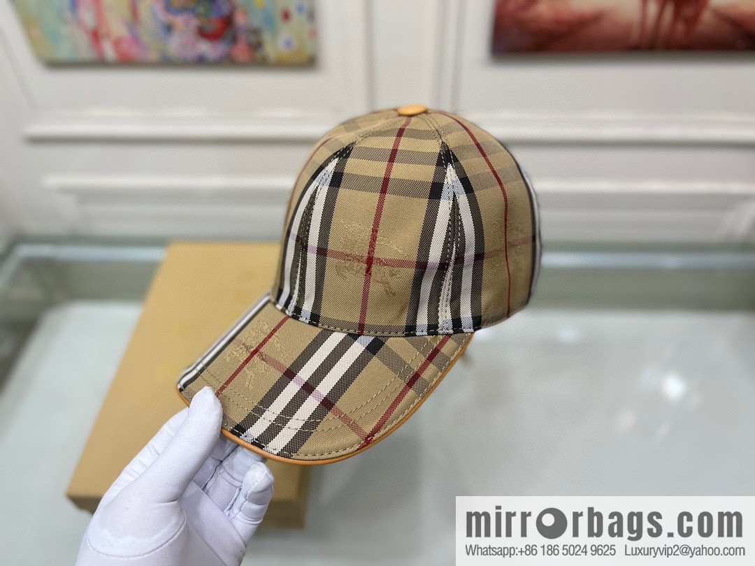 Burberry Burberry Dark Rider Unisex Baseball Cap