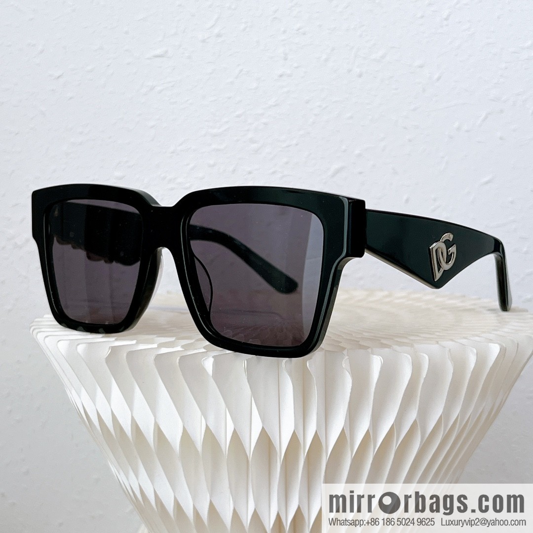 D & G Dolce & Gabbana Square Unisex Sunglasses