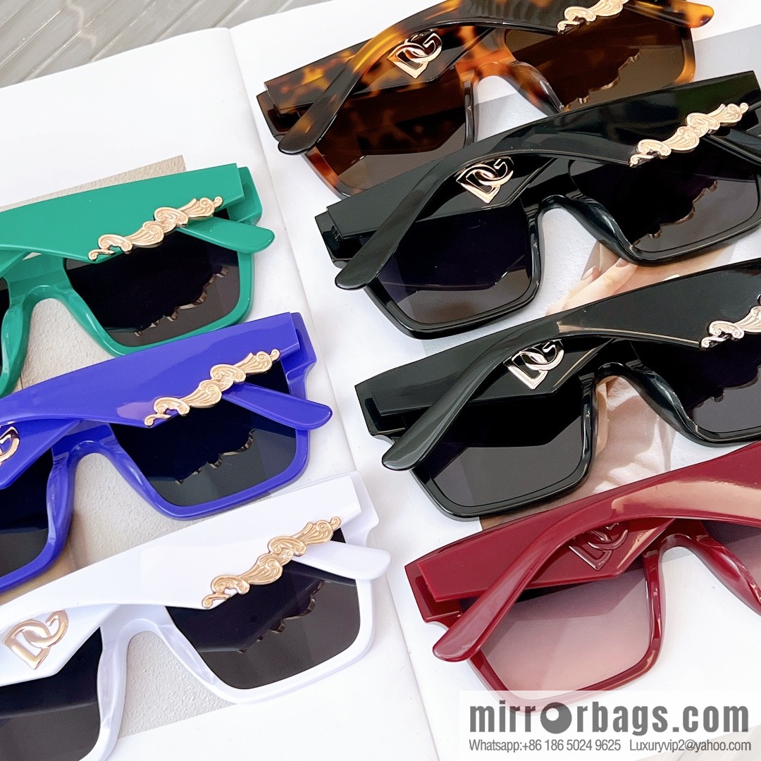 D & G Dolce & Gabbana Square Unisex Sunglasses