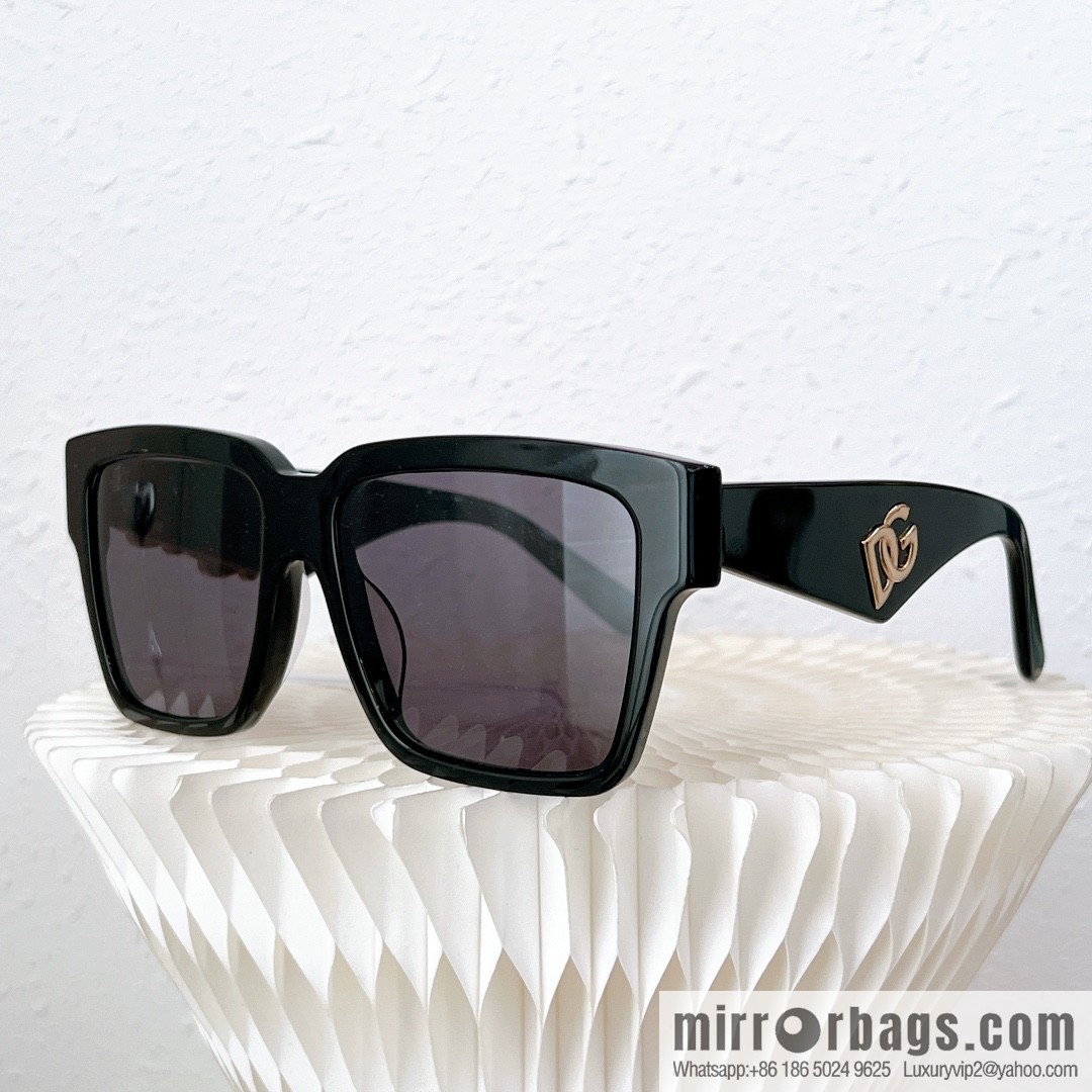 D & G Dolce & Gabbana Square Unisex Sunglasses