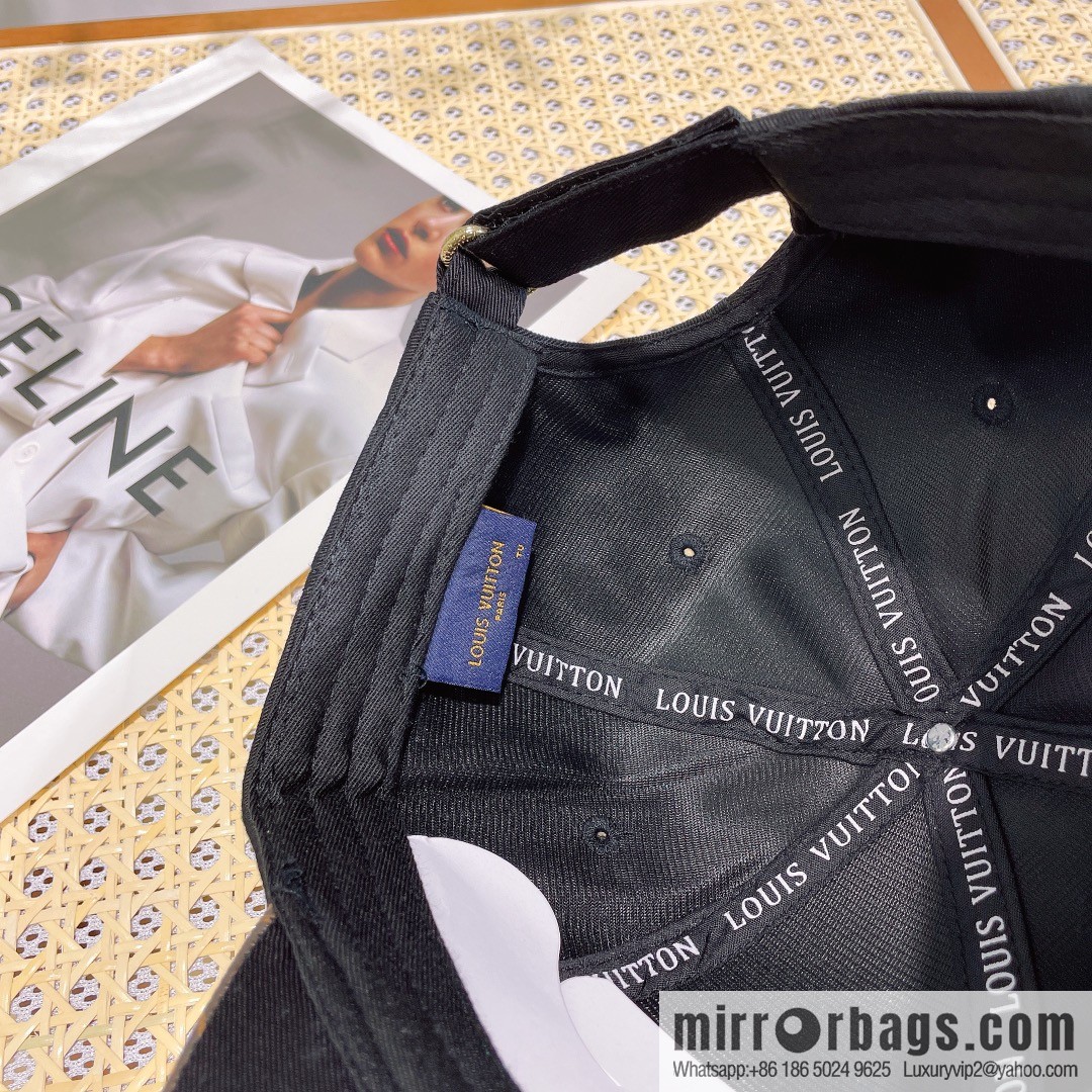 LV Louis Vuitton printed satin fabric new original baseball cap
