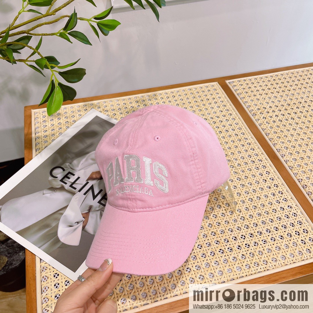 BALENCIAGA Balenciaga's new logo baseball cap