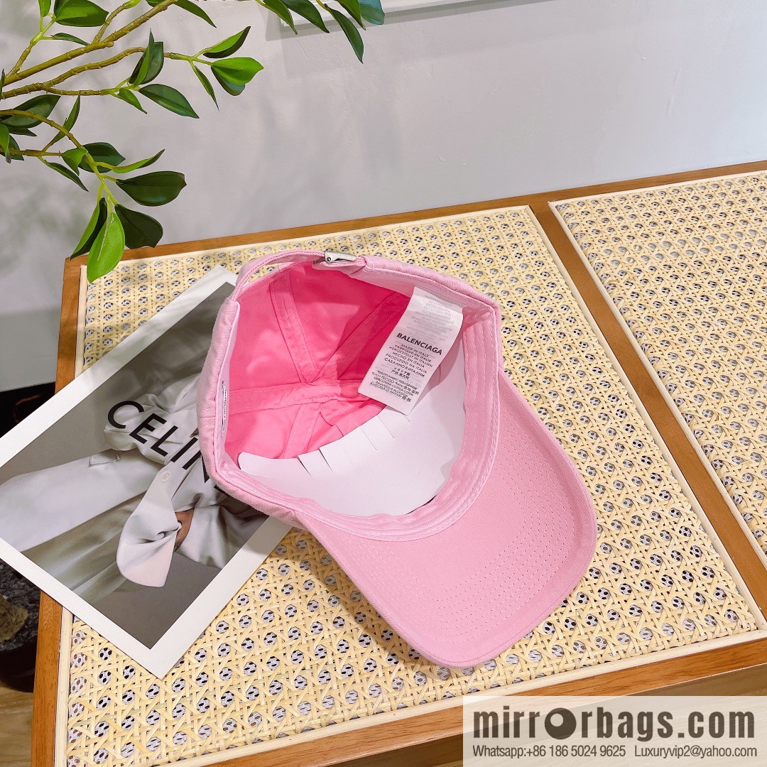 BALENCIAGA Balenciaga's new logo baseball cap