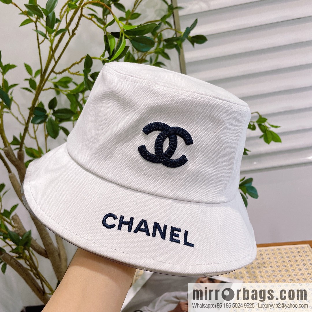 Chanel original single embroidered bucket hat