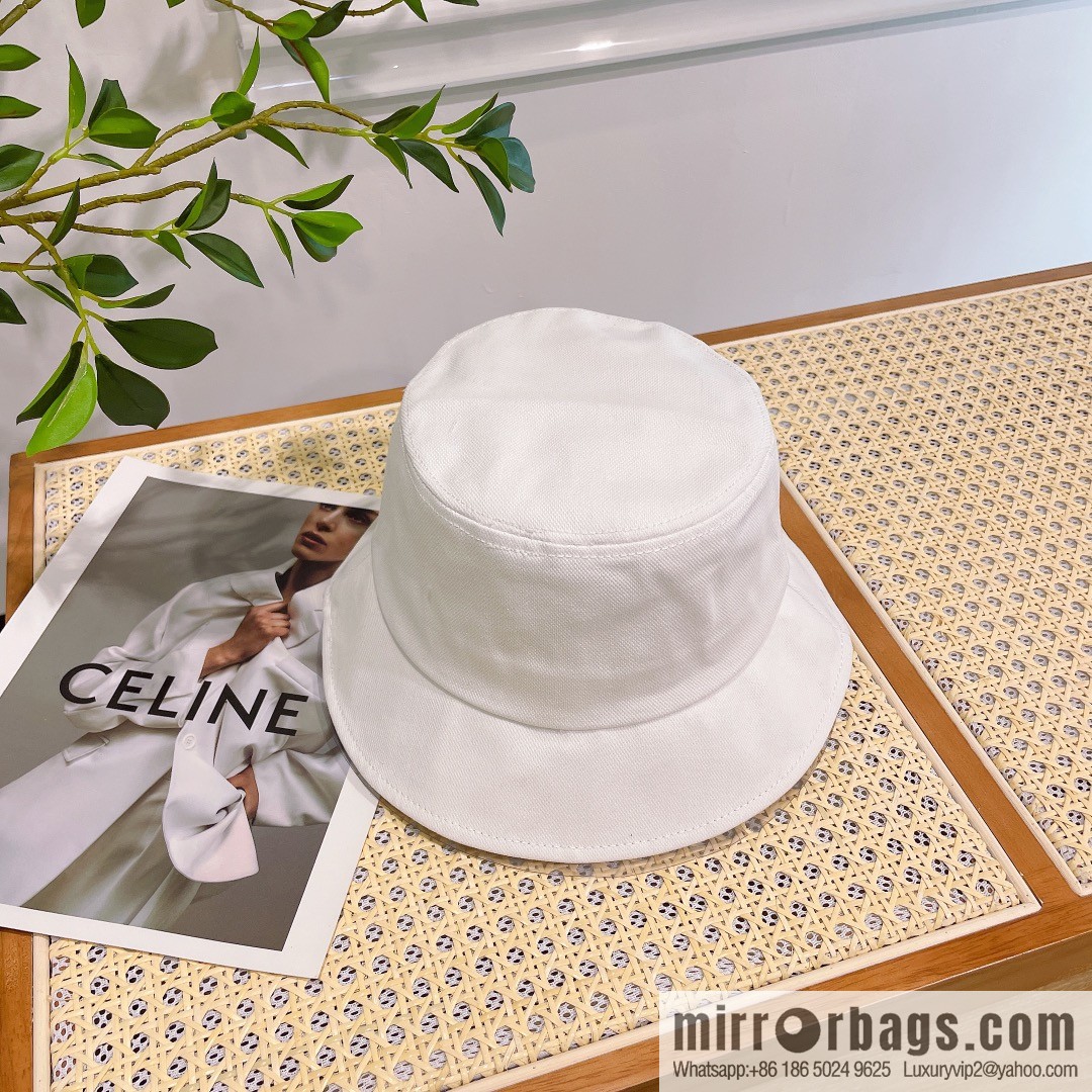 Chanel original single embroidered bucket hat